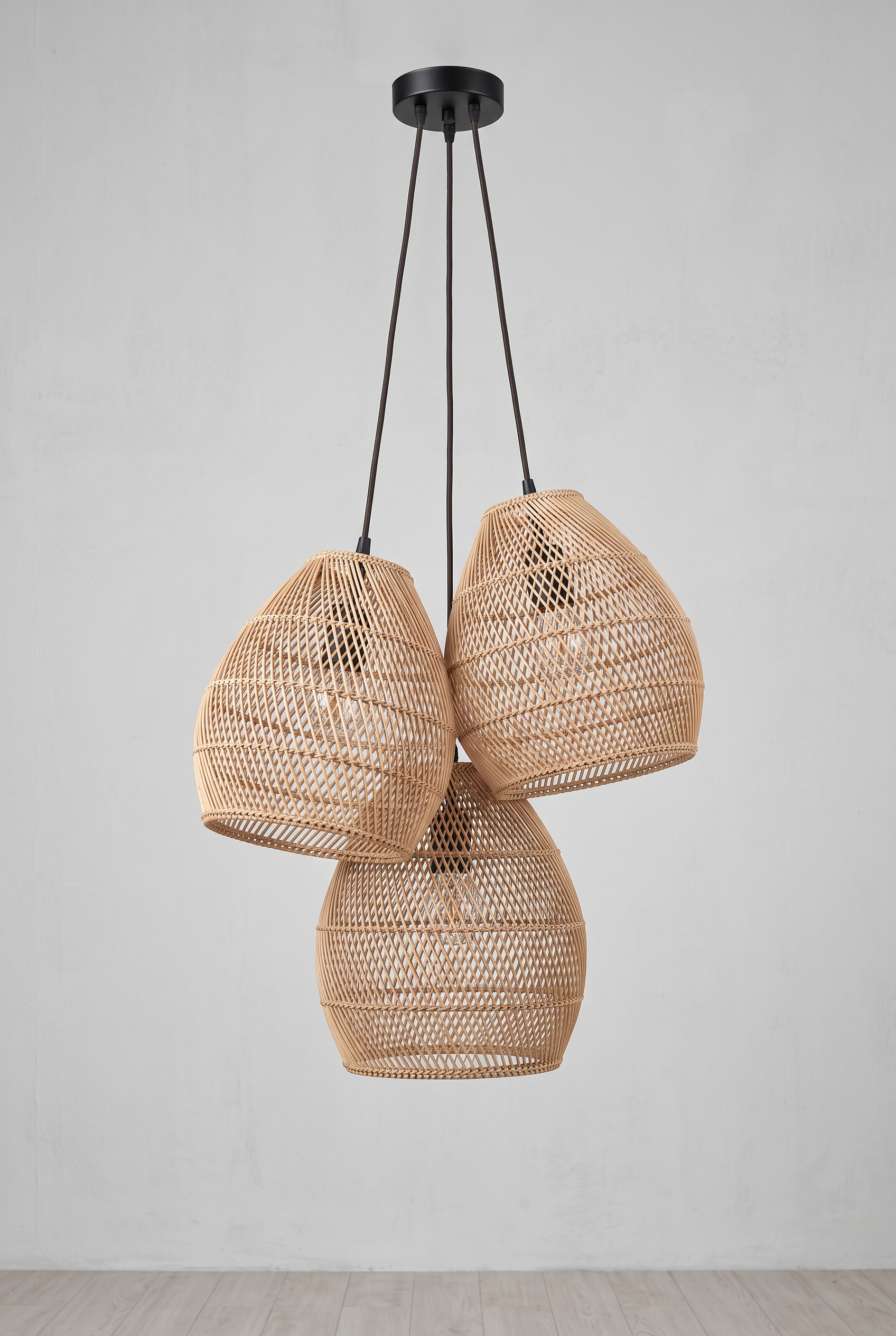 Lampu Gantung Rattan Cluster